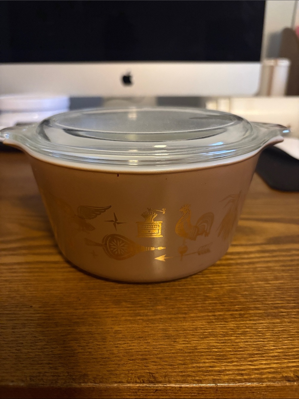 Vintage PYREX 1 Qt. Brown AMERICANA Bowl 473  with Lid 470-C